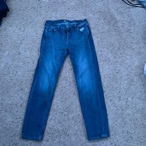 Old Navy Size 2 boyfriend jeans